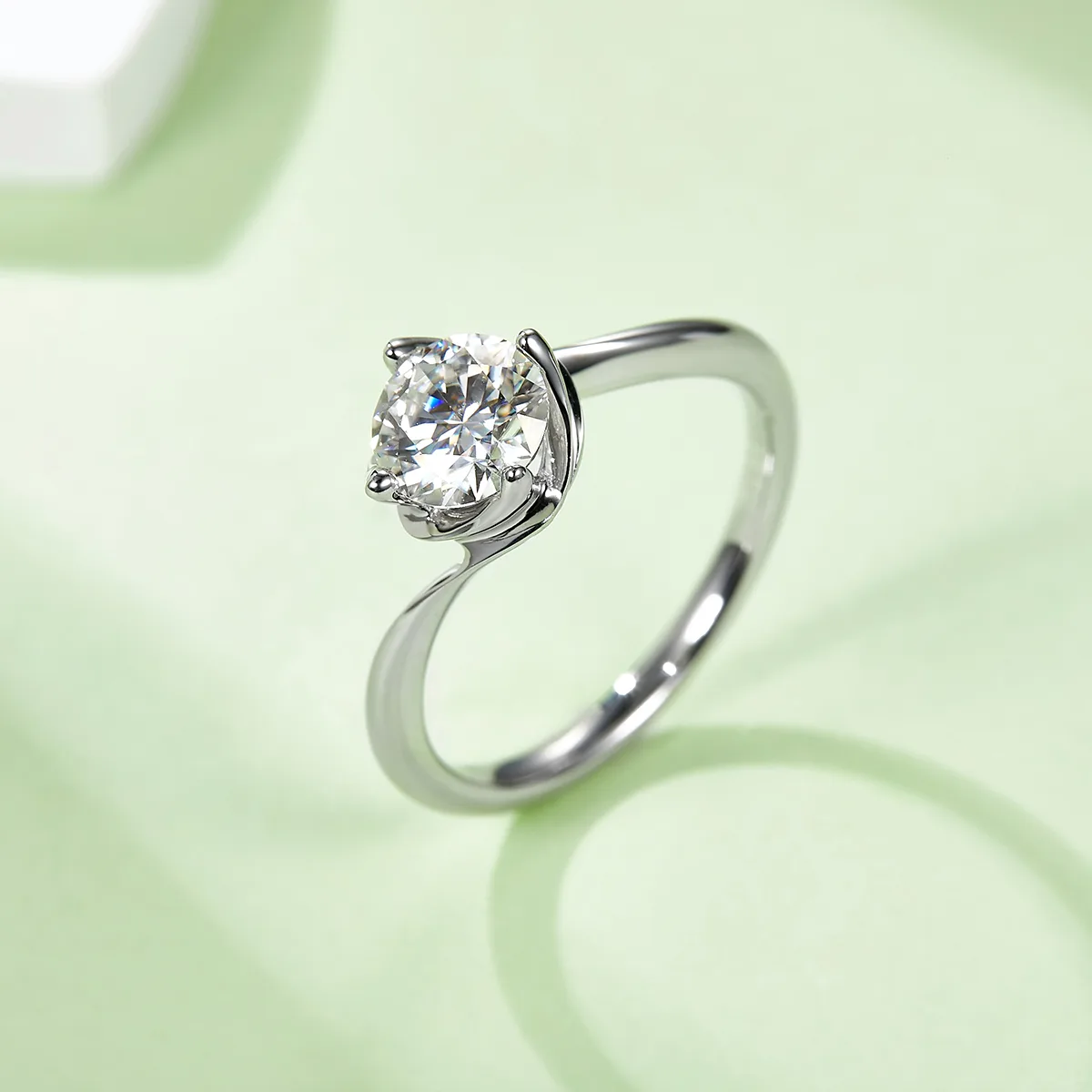 Twisted-Band Flower S925 White-Gold-Plated Silver Moissanite Engagement Ring Women's Ring 1ct D