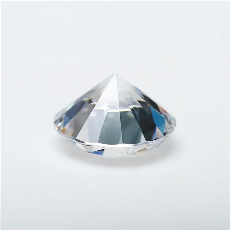 Moissanite Round Super White - MSRS01D08