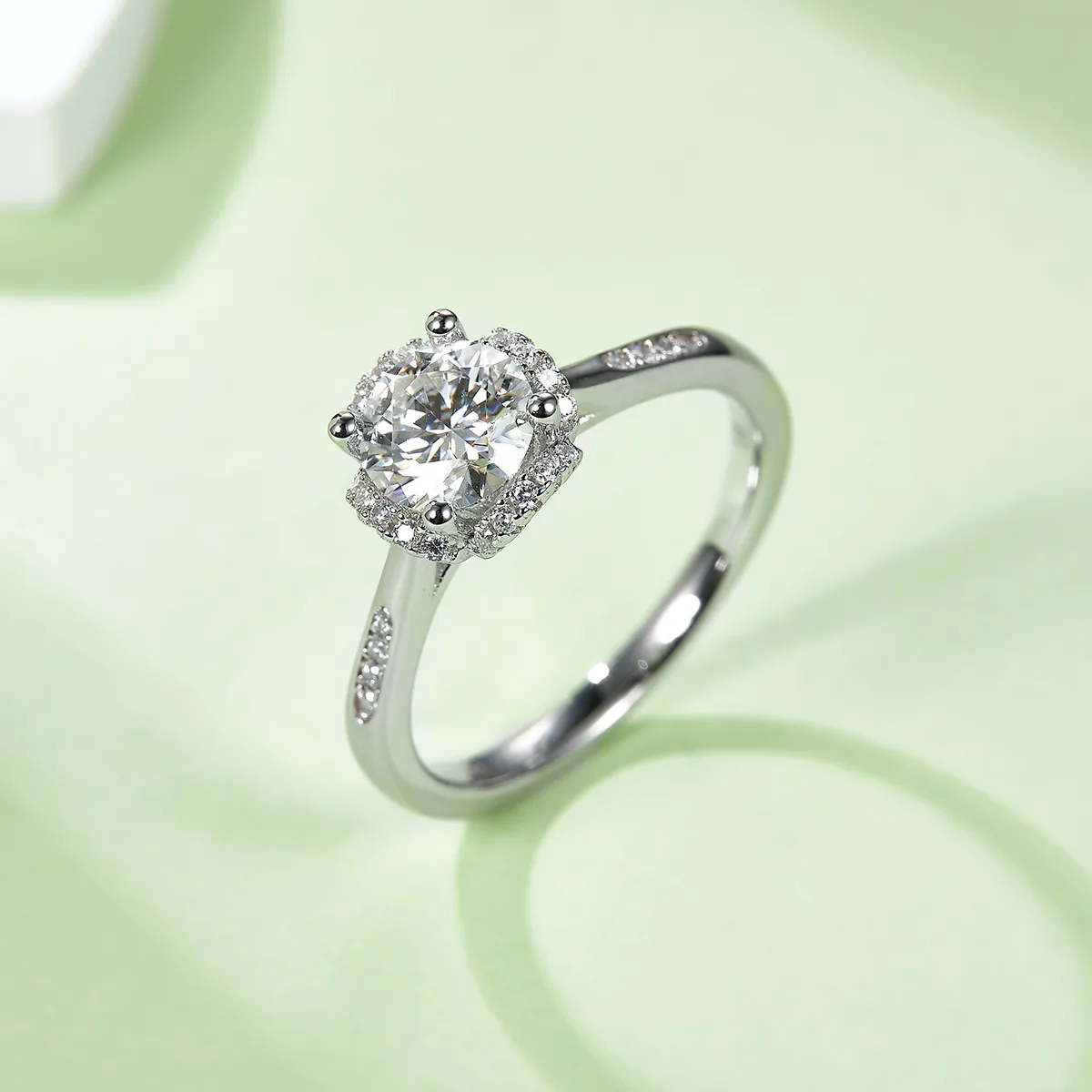 Micro-Pavé Graceful Years S925 White-Gold-Plated Silver Moissanite Wedding Band Women's Ring 1ct D