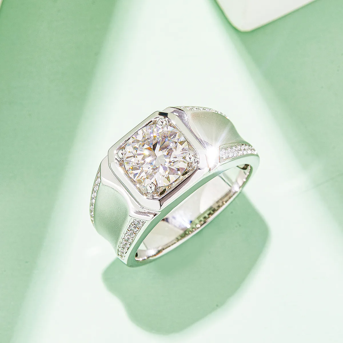 S925 White-Gold-Plated Silver Moissanite Men
