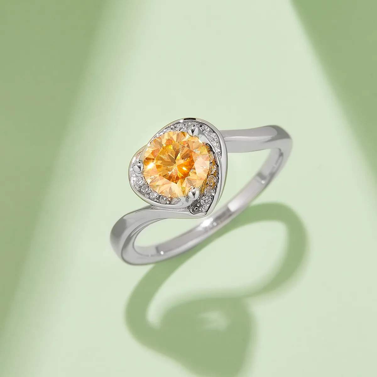 Blooming Heart S925 White-Gold-Plated Silver Moissanite Wedding Band Women's Ring 1ct D