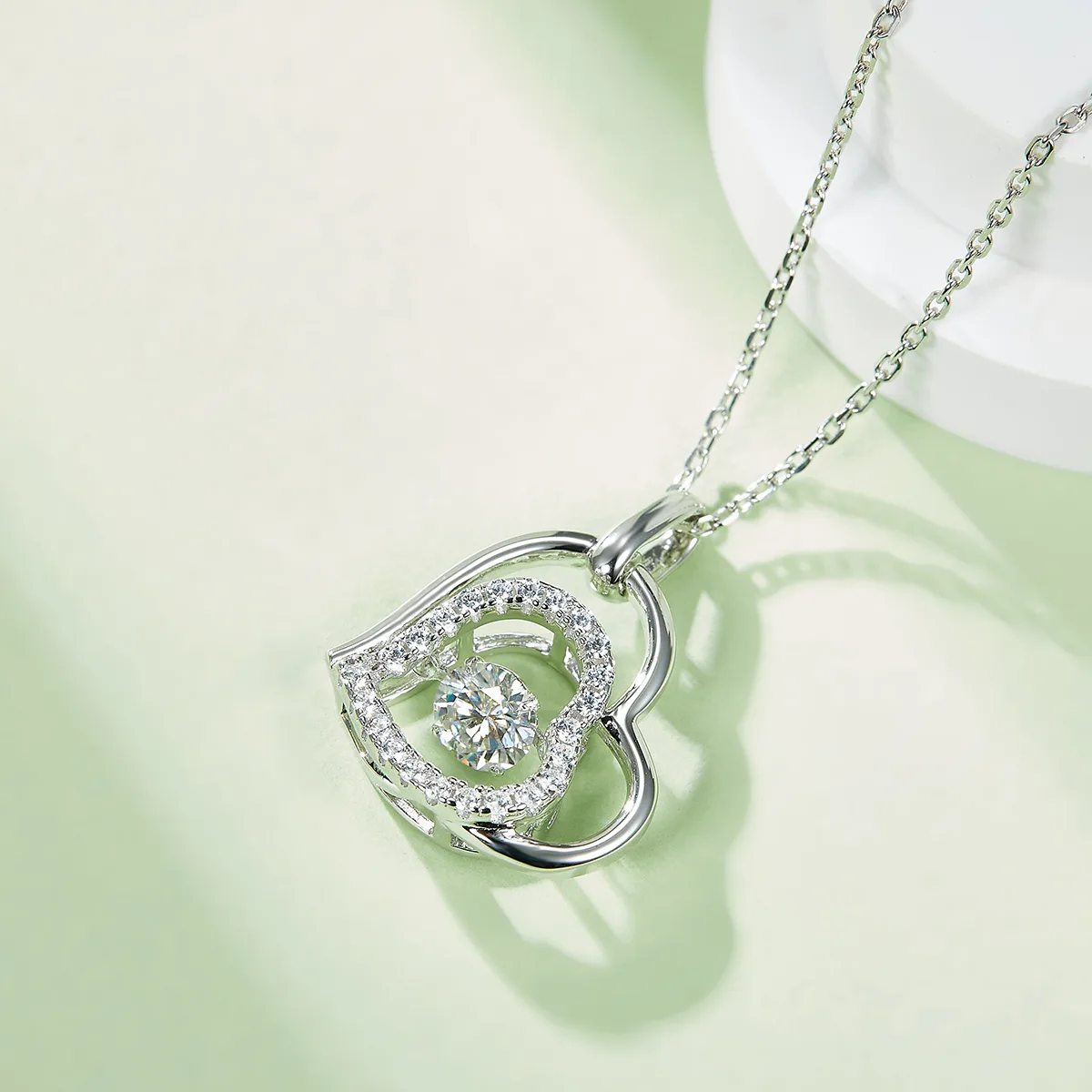Spirit S925 White-Gold-Plated Silver Moissanite Necklace 0.5ct D - OLDG