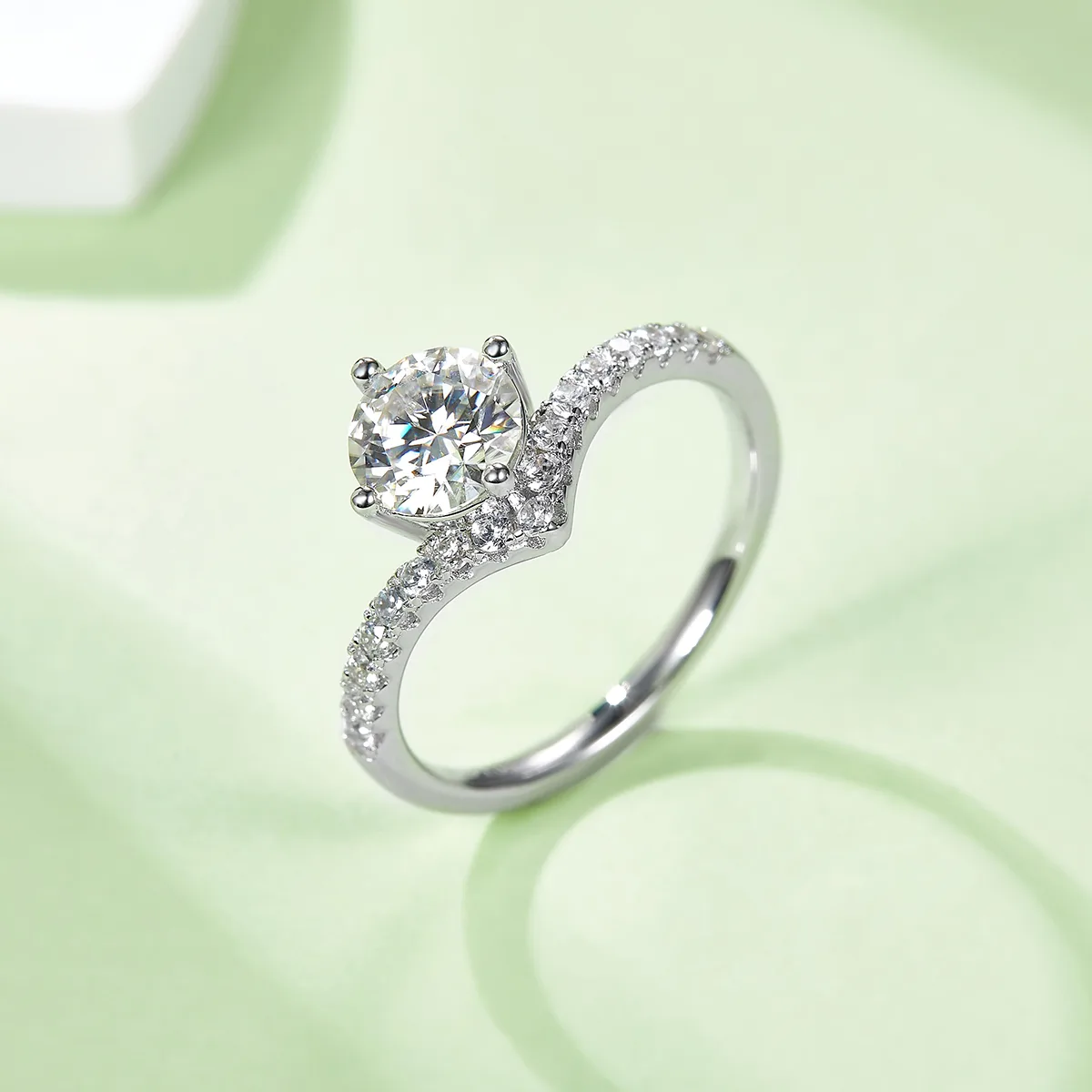 V Band Ring S925 White-Gold-Plated Silver Moissanite Wedding Band Women