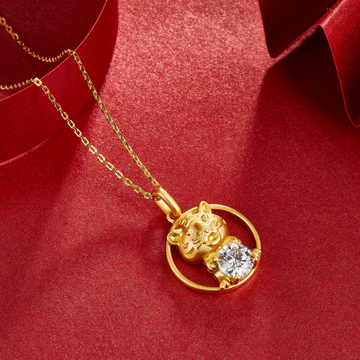 Chinese Zodiac Series Tiger Moissanite Necklace 1.0ct