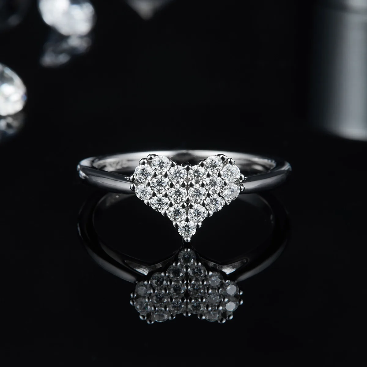 S925 White-Gold-Plated Silver Moissanite Melee Confession Ring 0.33ct D