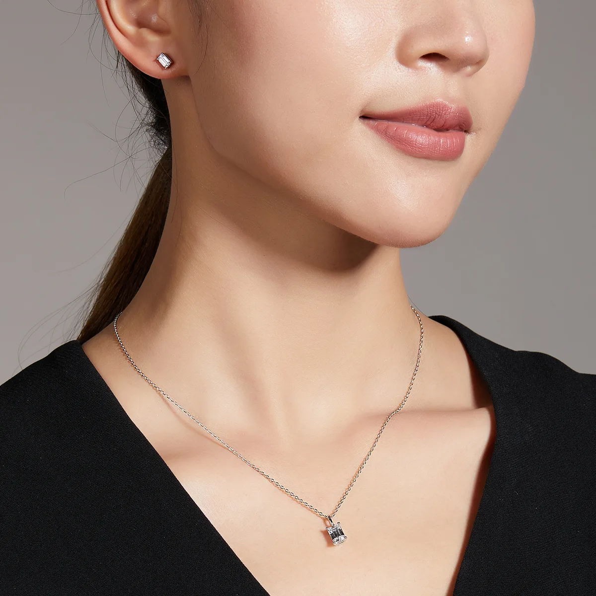 Classic Rectangle S925 White-Gold-Plated Silver Moissanite Pendant Stud Earrings Jewelry Set
