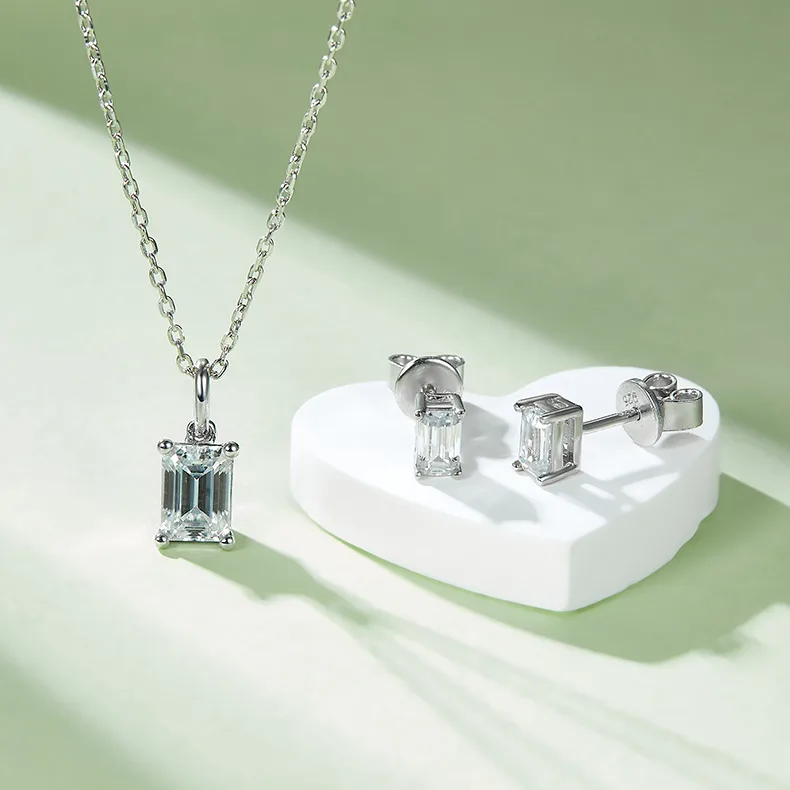 Classic Rectangle S925 White-Gold-Plated Silver Moissanite Pendant Stud Earrings Jewelry Set