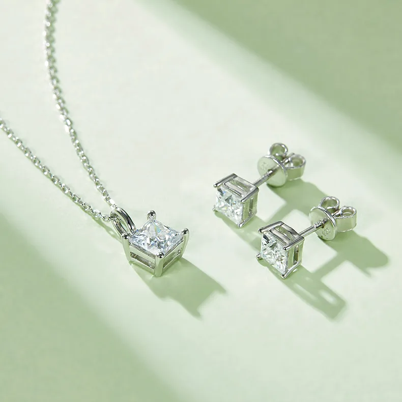 Classic Square S925 White-Gold-Plated Silver Moissanite Pendant Stud Earrings Jewelry Set