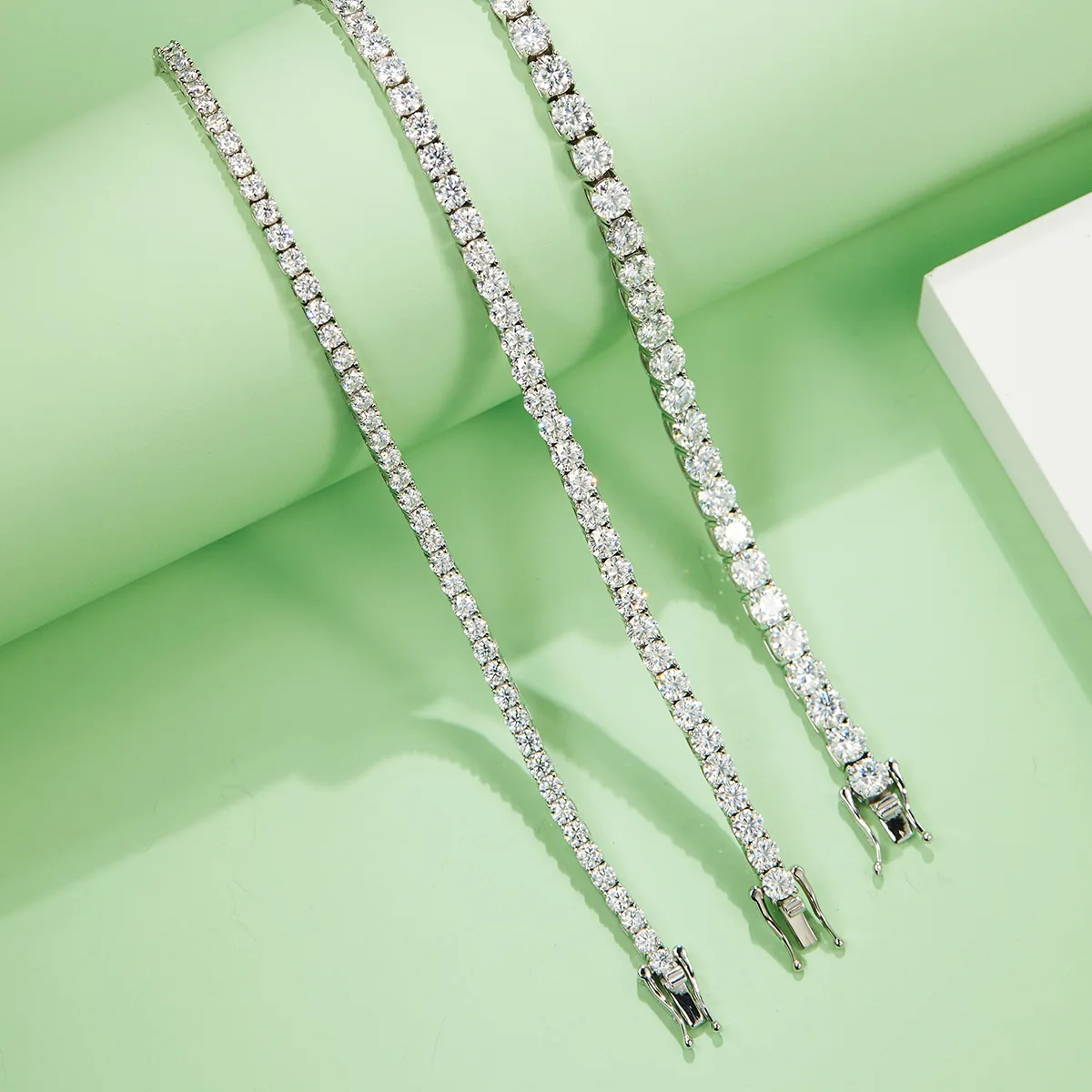 Classic Four-Prong Tennis Bracelet S925 Silver 18K White Gold Moissanite D