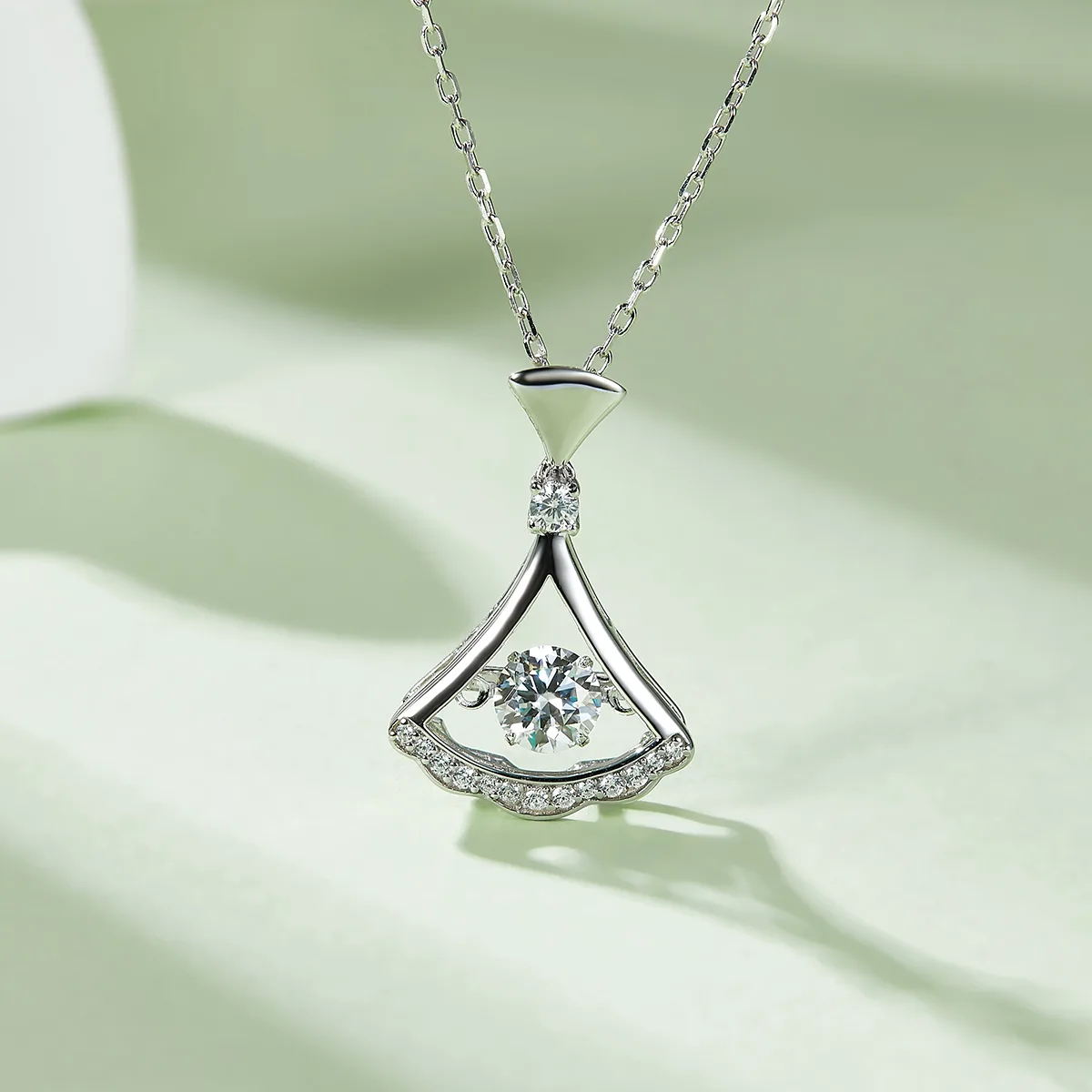 Spirit S925 White-Gold-Plated Silver Moissanite Necklace 0.5ct D - OLDM