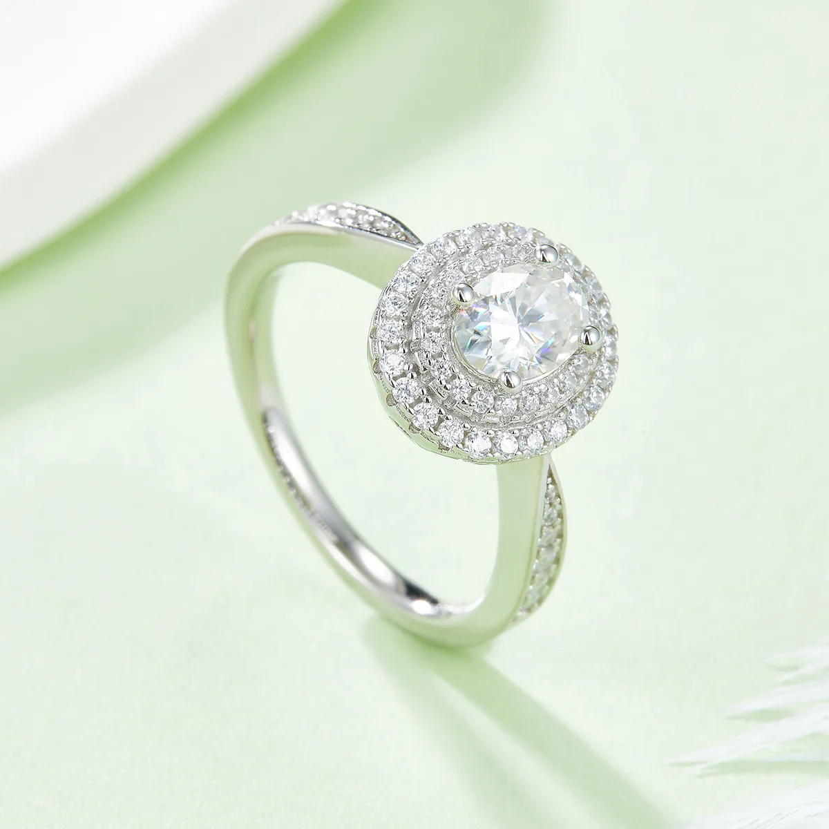 Luxury Pavé Oval S925 White-Gold-Plated Silver Moissanite Wedding Band Women's Ring 1.0ct D