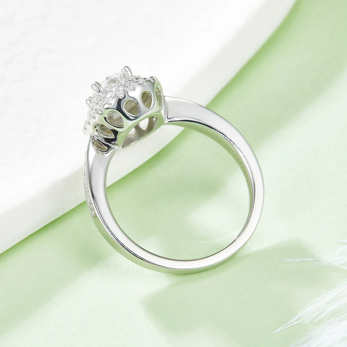 Luxury Pavé Oval S925 White-Gold-Plated Silver Moissanite Wedding Band Women's Ring 1.0ct D