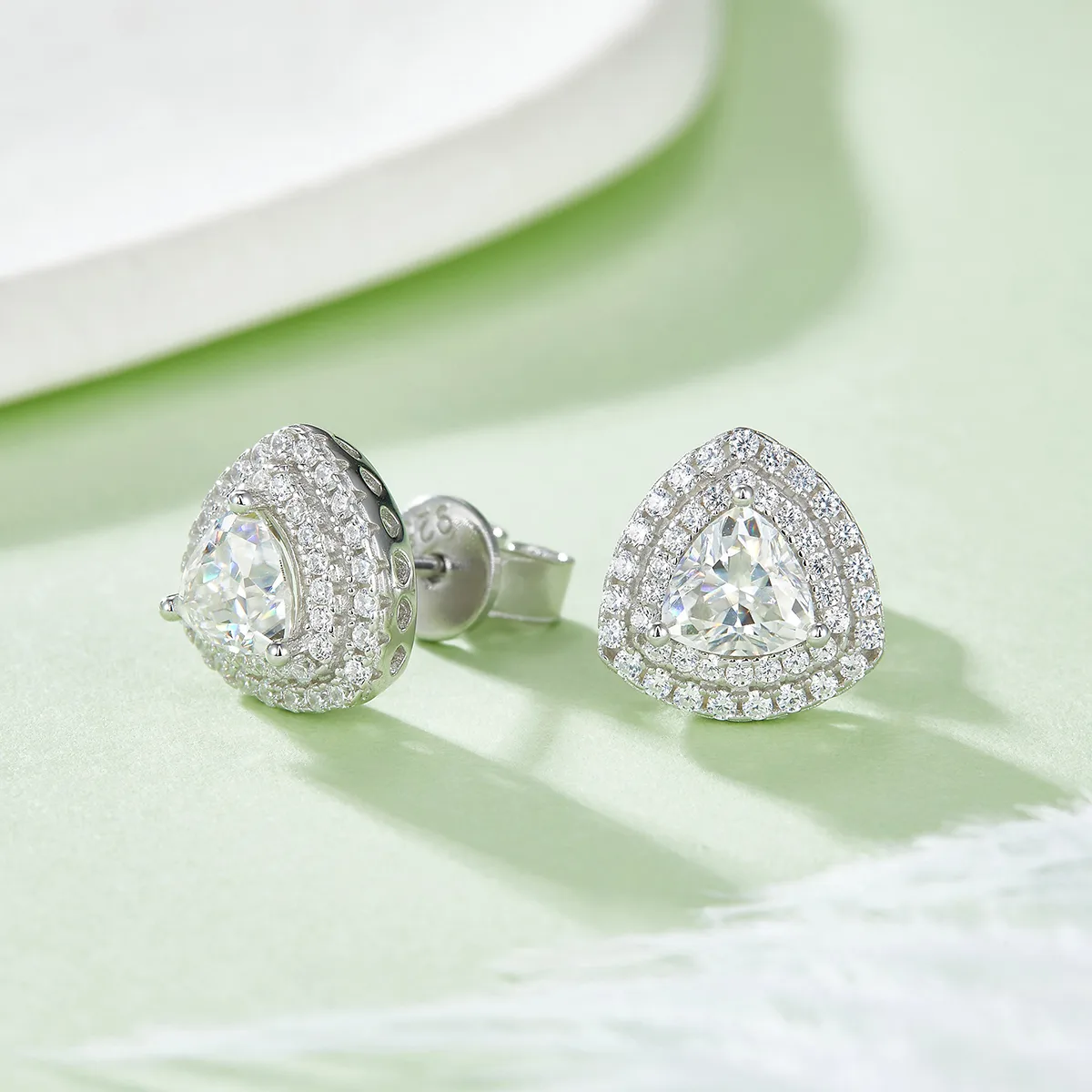 Luxury Pavé Trilliant S925 White-Gold-Plated Silver Moissanite Pendant Stud Earrings Jewelry Set