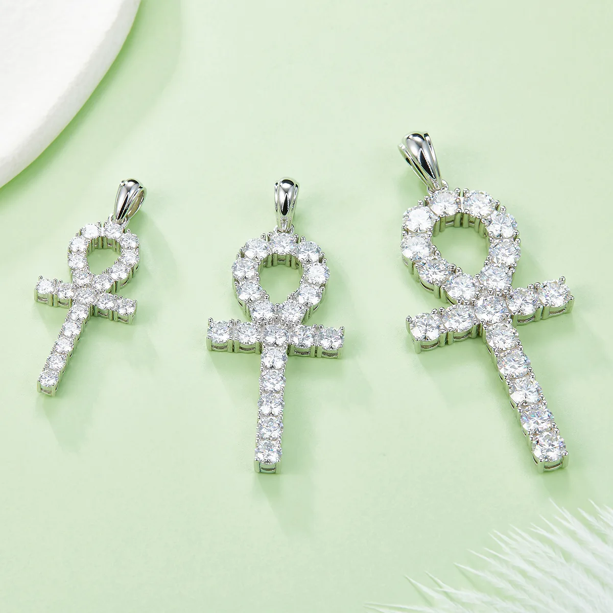 Fashion Cross Necklace S925 Silver Pendant Moissanite 4.0mmD