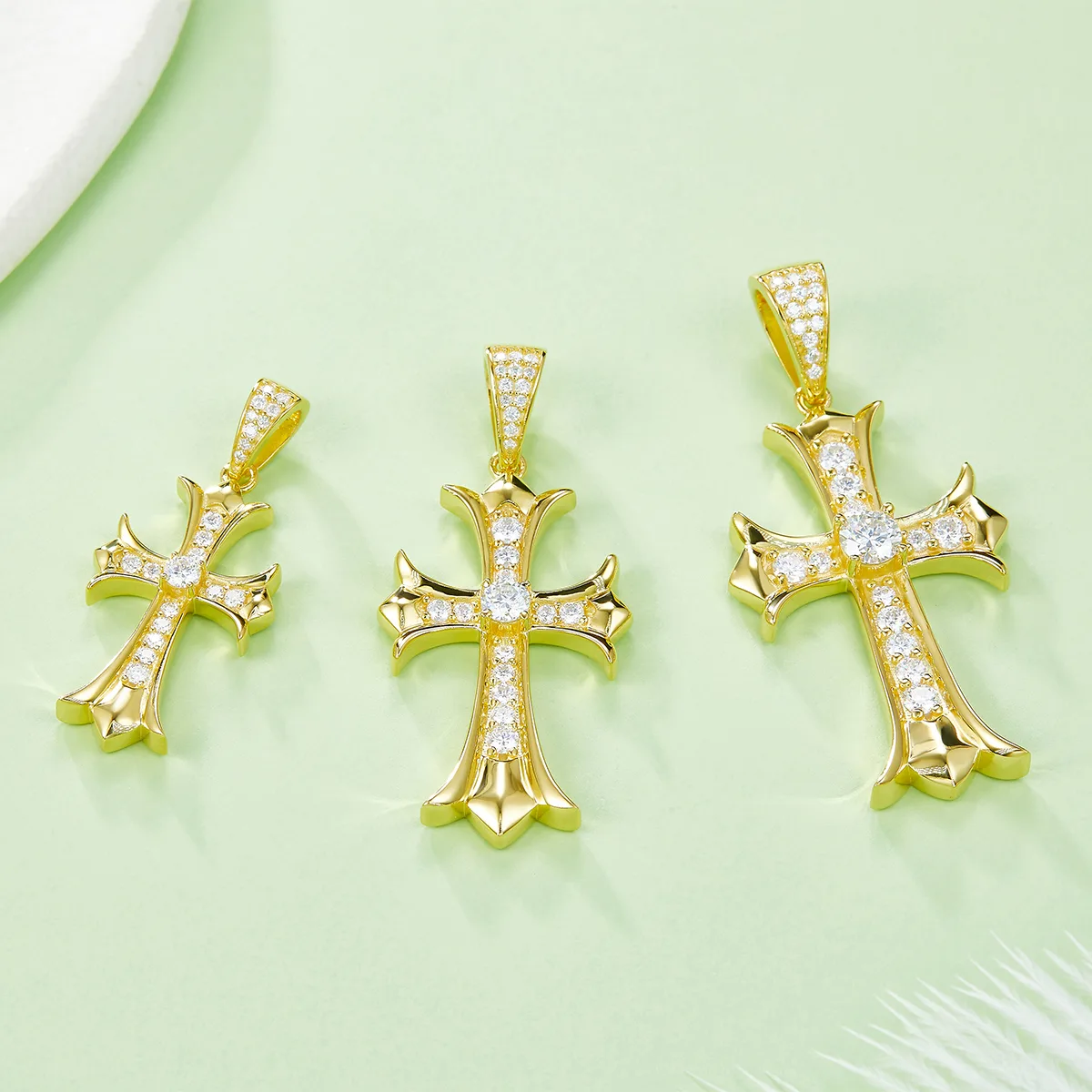 Vintage Cross Necklace S925 Silver Pendant Moissanite 4.0mmD