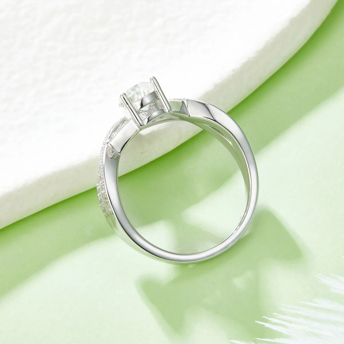 V Teardrop S925 White-Gold-Plated Silver Multi Moissanite Proposal Ring Women's Ring 1ct D
