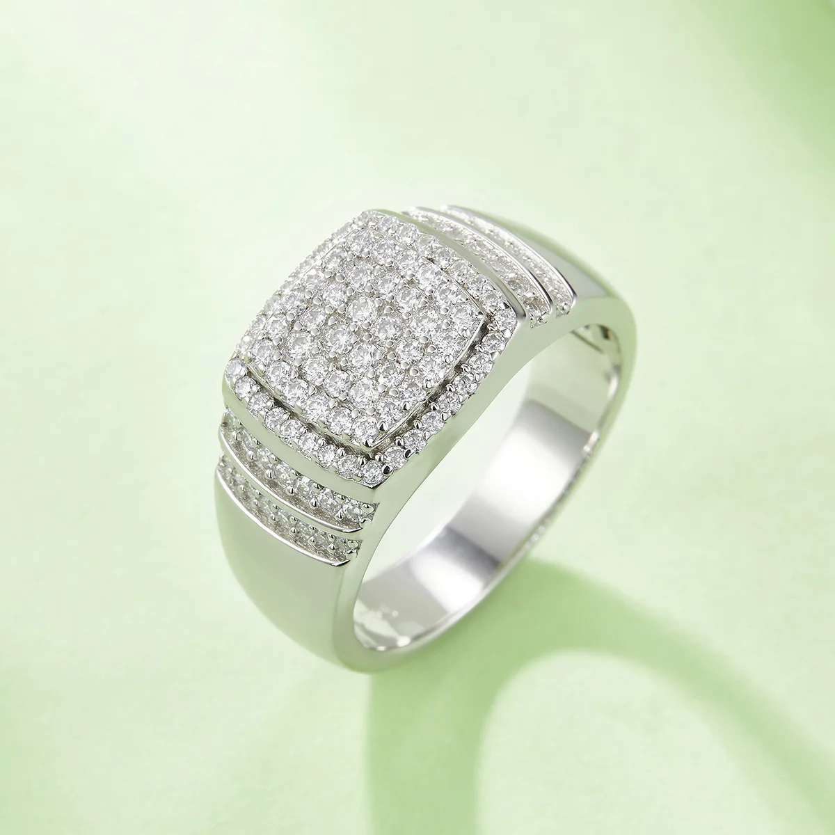 R6471 Luxury Pavé S925 White-Gold-Plated Silver Moissanite Men