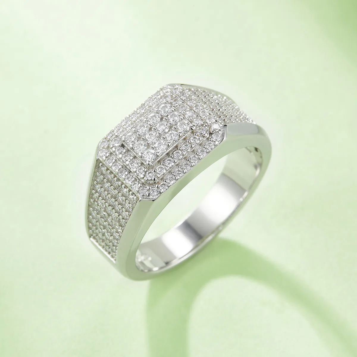 R6479 Luxury Pavé S925 White-Gold-Plated Silver Moissanite Men's Ring Melee Stones D 0.84ct
