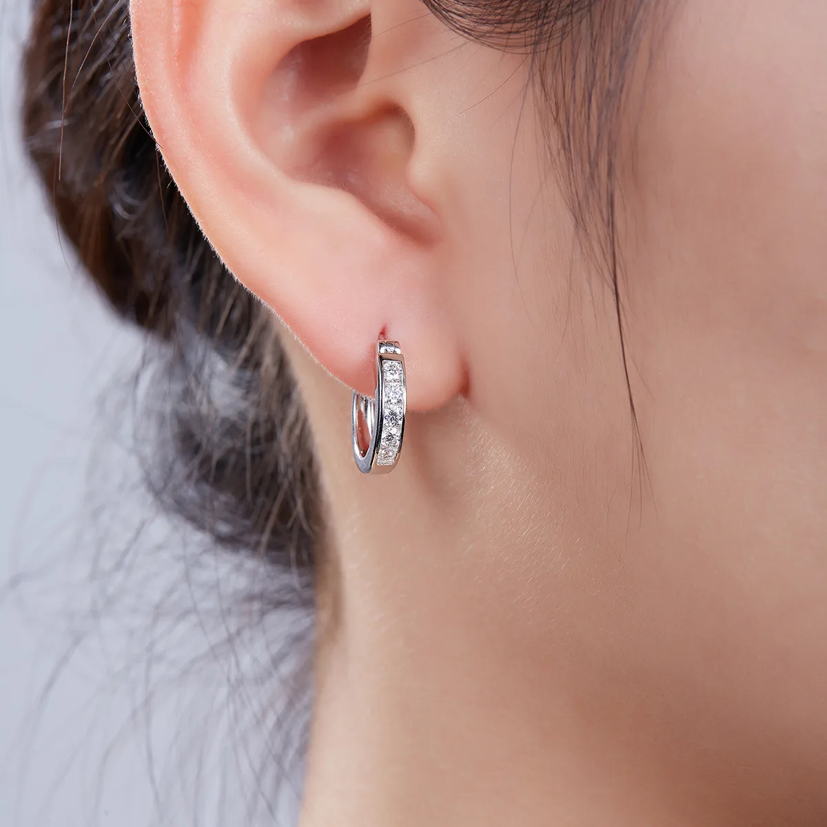 Single-Row Half Earrings S925 Silver Moissanite Melee D 0.45CT