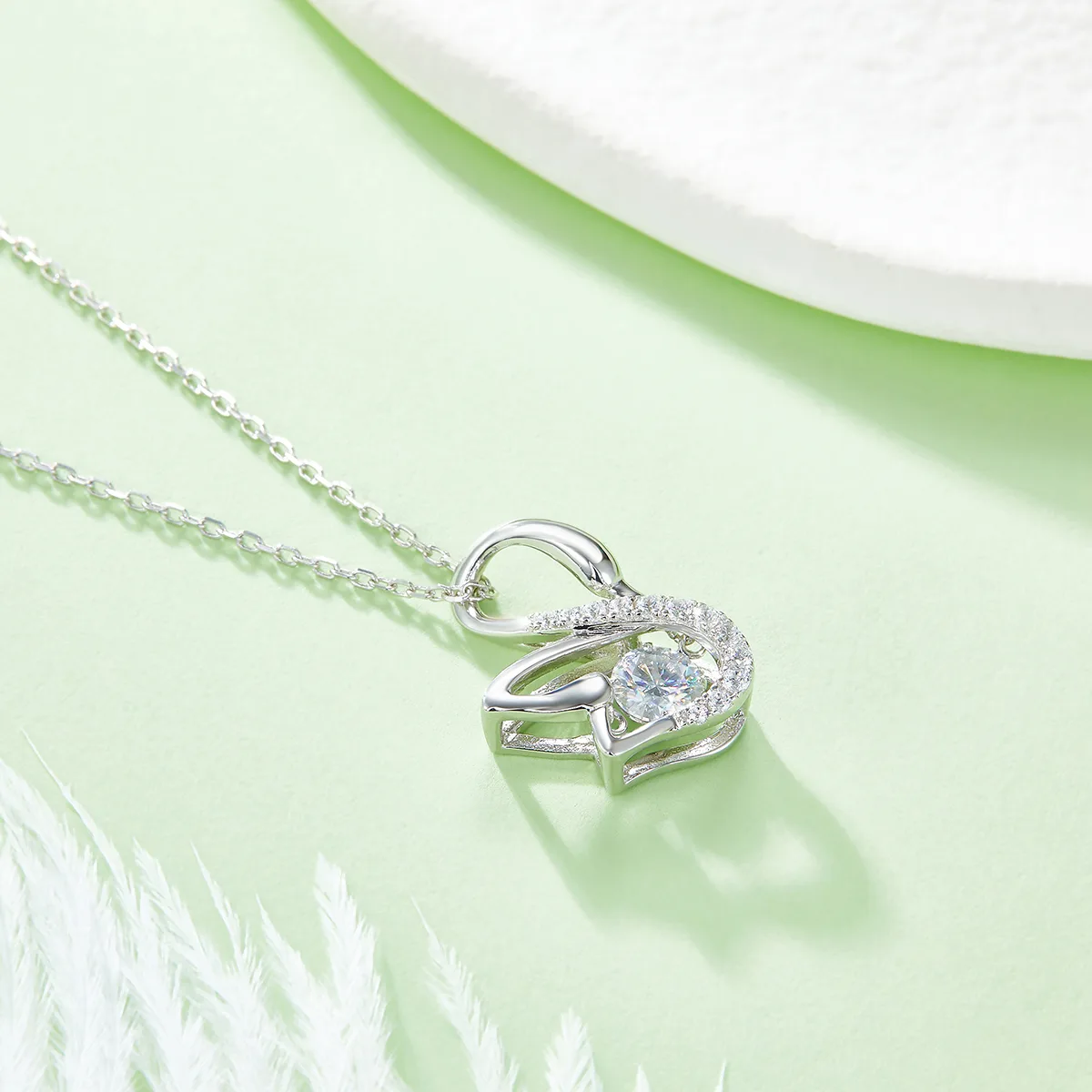 Spirit S925 White-Gold-Plated Silver Moissanite Necklace 0.5ct D - OLDX
