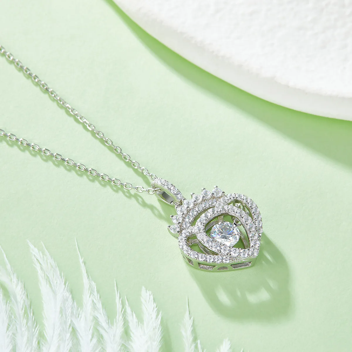 Spirit S925 White-Gold-Plated Silver Moissanite Necklace 0.5ct D - OLDZ