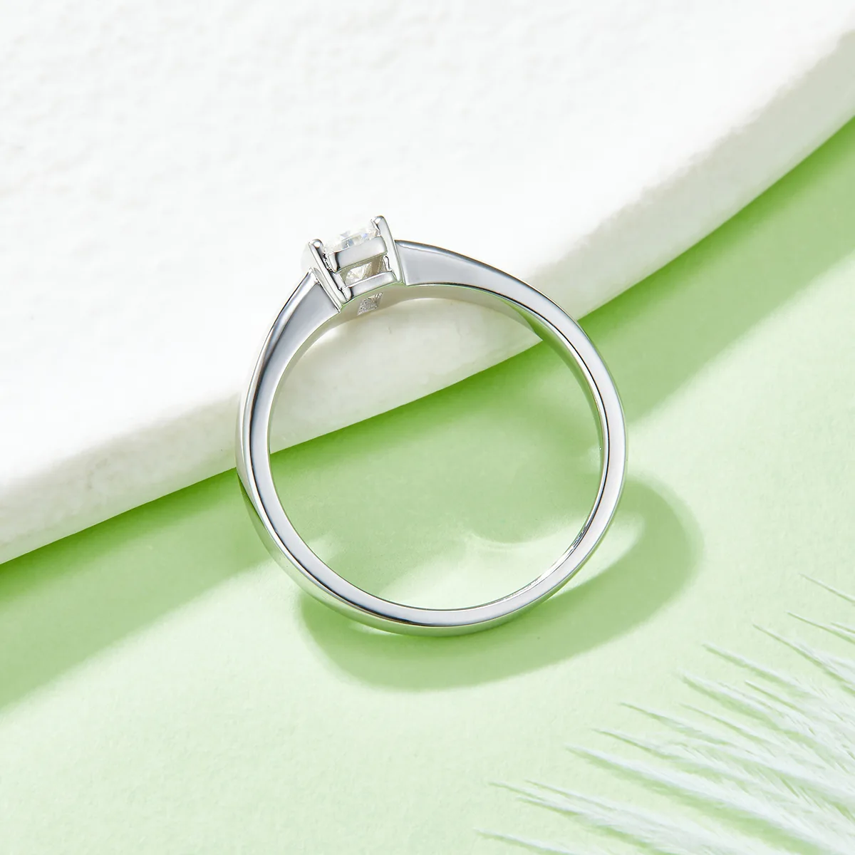 Minimalist Rectangle S925 White-Gold-Plated Silver Moissanite Engagement Ring Women's Ring 0.5ct D