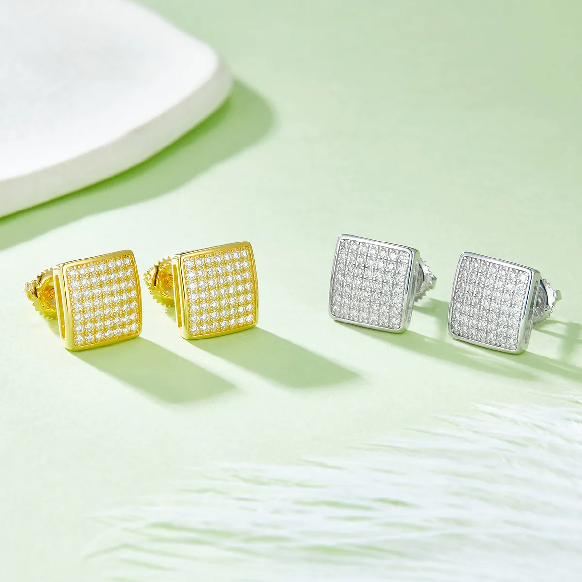 Square S925 Silver Stud Earrings Screw-Back Moissanite Melee D 0.59CT
