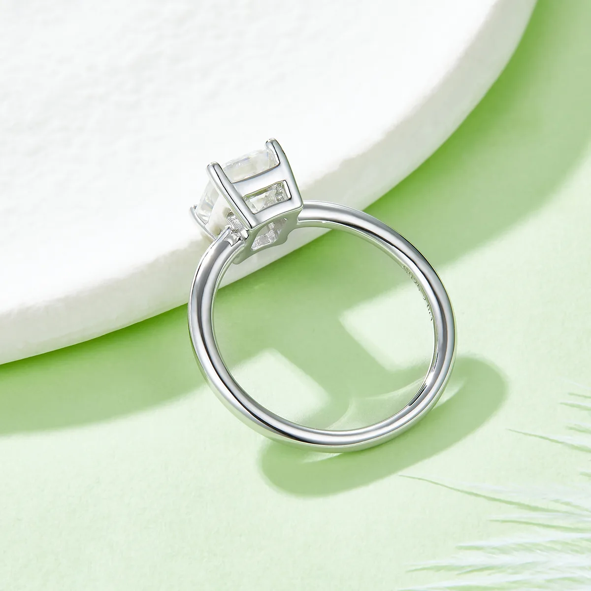 Classic Rectangle S925 White-Gold-Plated Silver Moissanite Wedding Band Women's Ring 2.0ct D