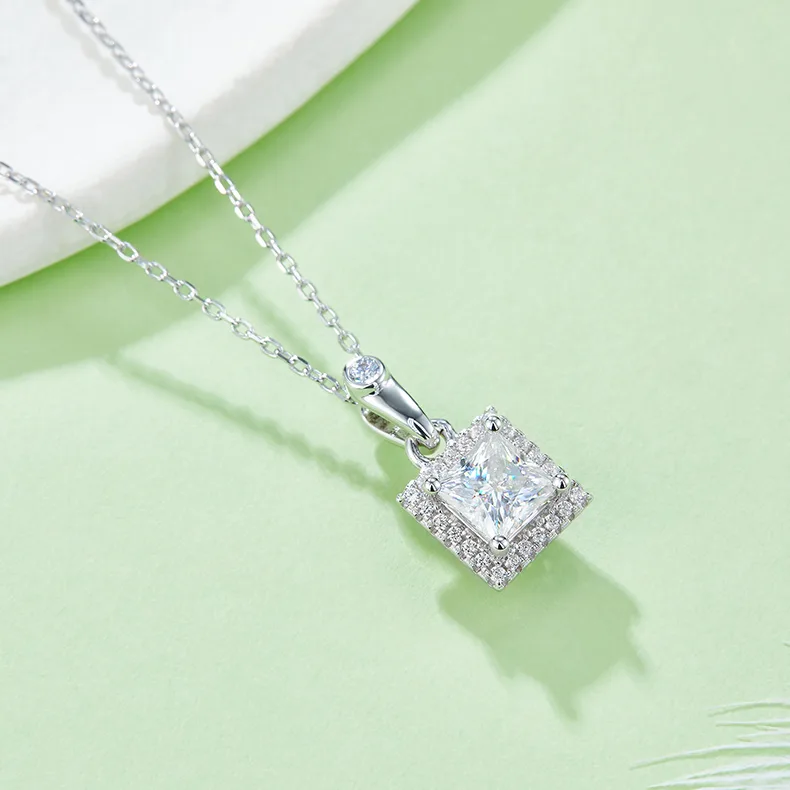 Light Luxury Square S925 White-Gold-Plated Silver Moissanite Pendant Stud Earrings Jewelry Set