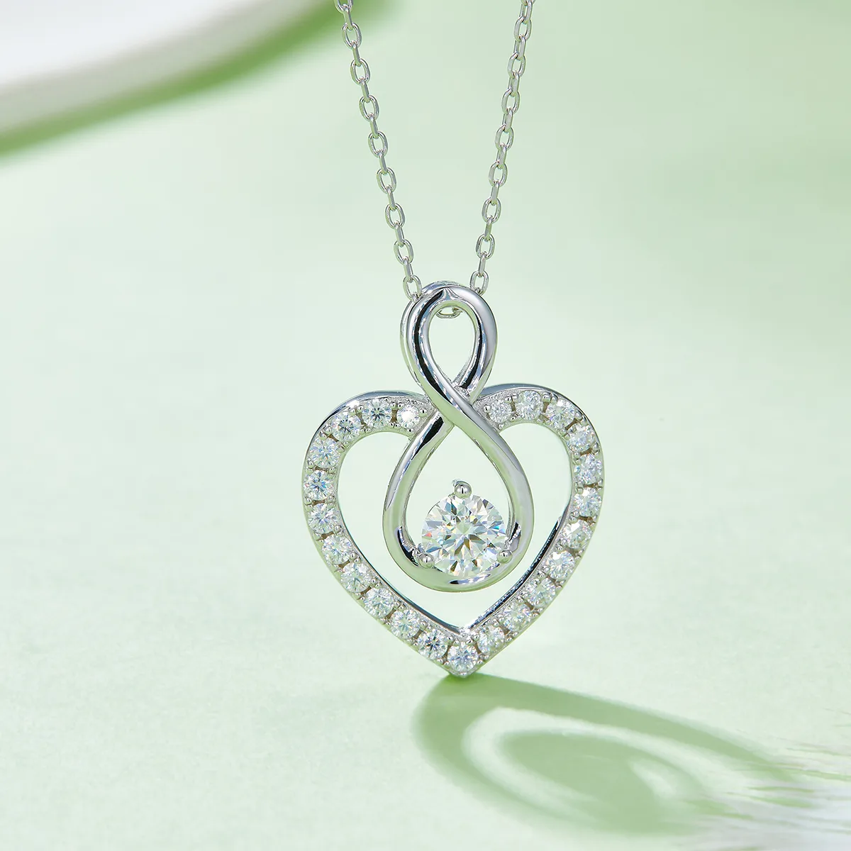Round Center Stone Infinity Pendant S925 Silver Moissanite Melee D 1.0CT