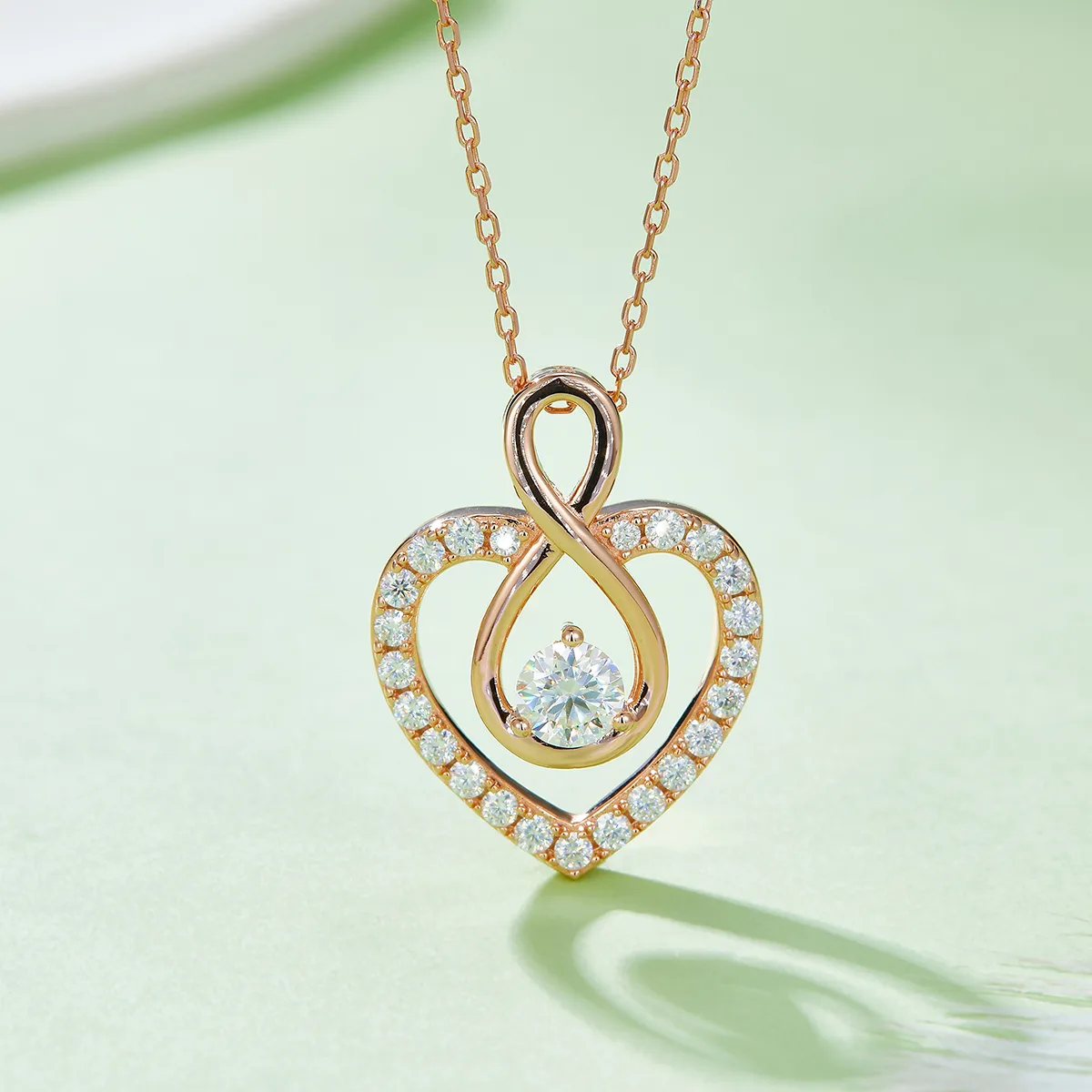 Round Center Stone Infinity Pendant S925 Silver Moissanite Melee D 1.0CT
