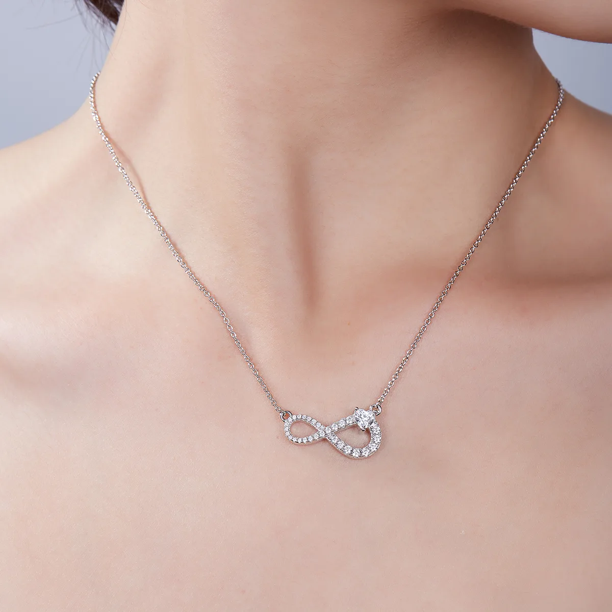 Heart Infinity Pendant S925 Silver Moissanite Melee D 0.91CT