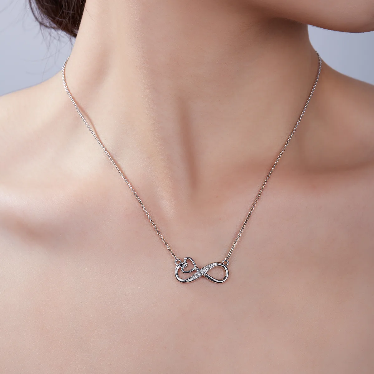 Infinity Pendant S925 Silver Moissanite Melee D 0.1CT - K021A