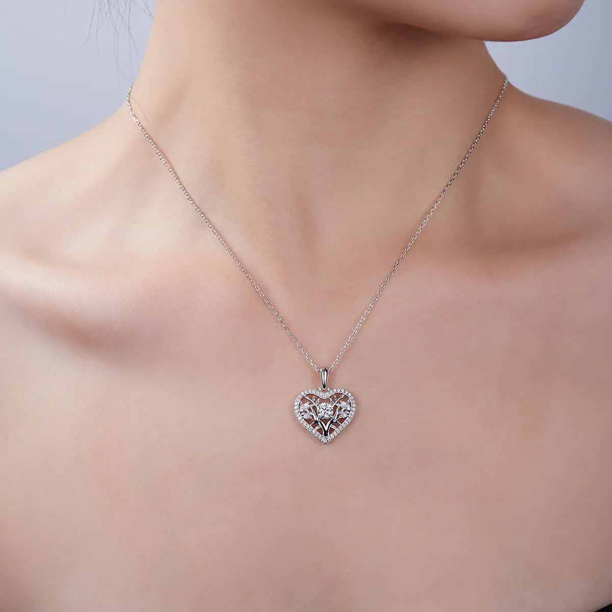 Heart Pendant S925 Silver Moissanite Melee D 0.78CT