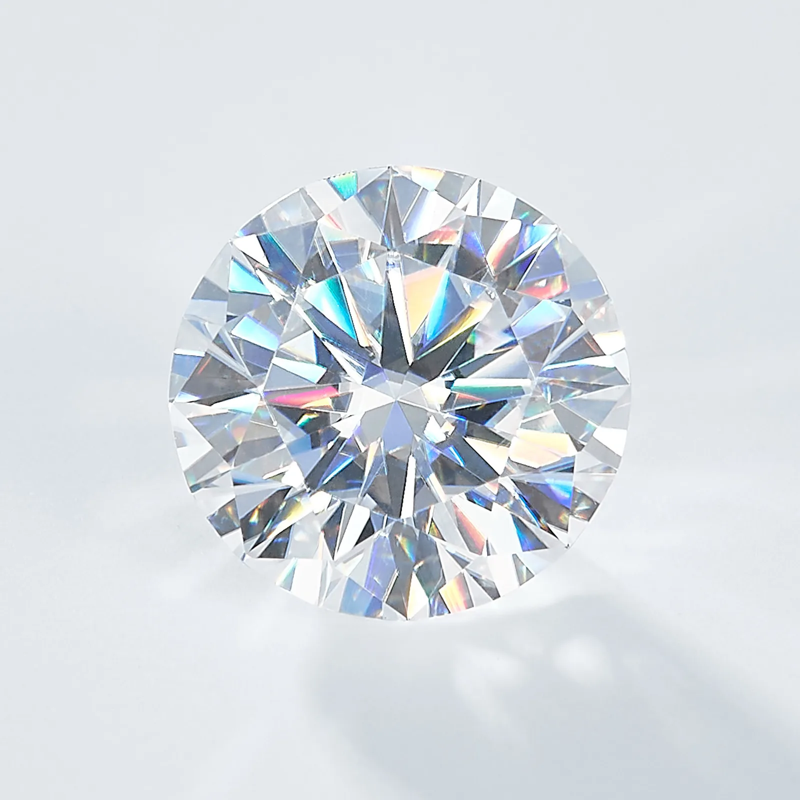 Lab-Grown Diamond CVD/HPHT Round Cut