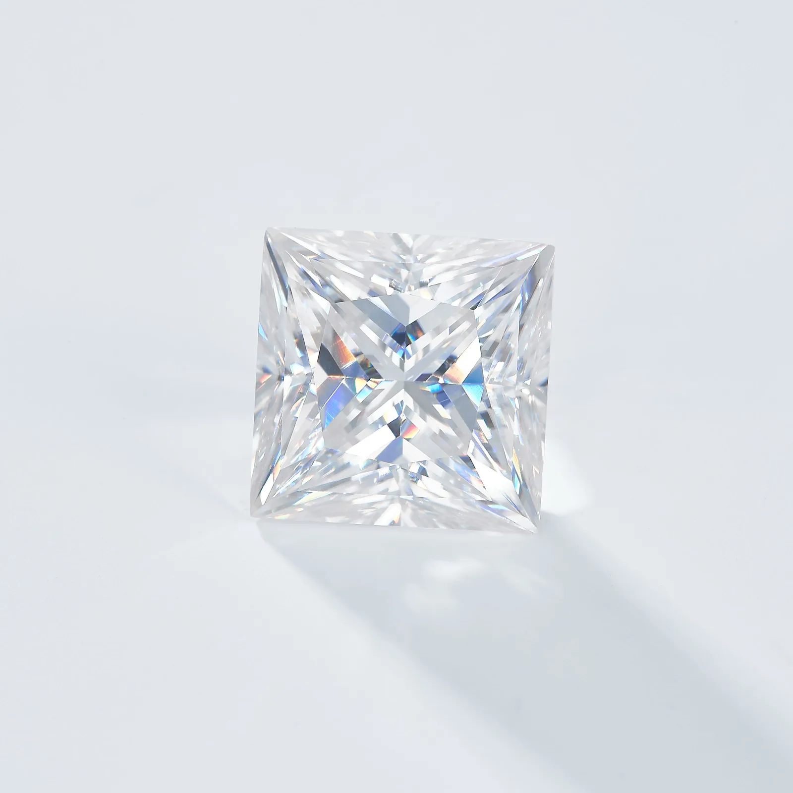 Lab-Grown Diamond CVD/HPHT Fantasy Cut