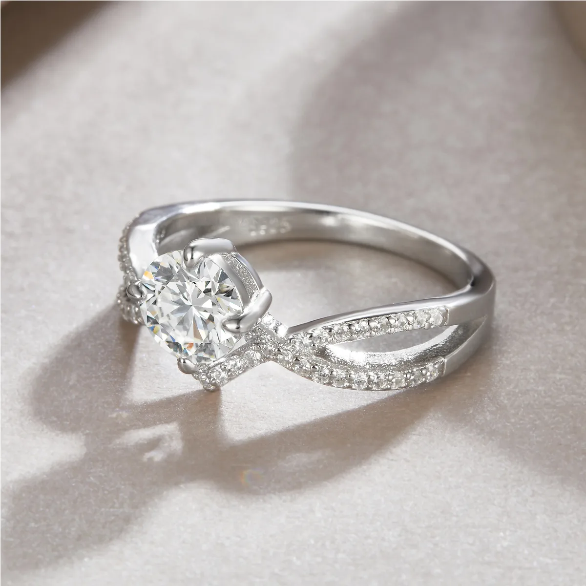 R13543 S925 Silver 18K White Gold Promise Ring Women's Ring Moissanite 1.0CT