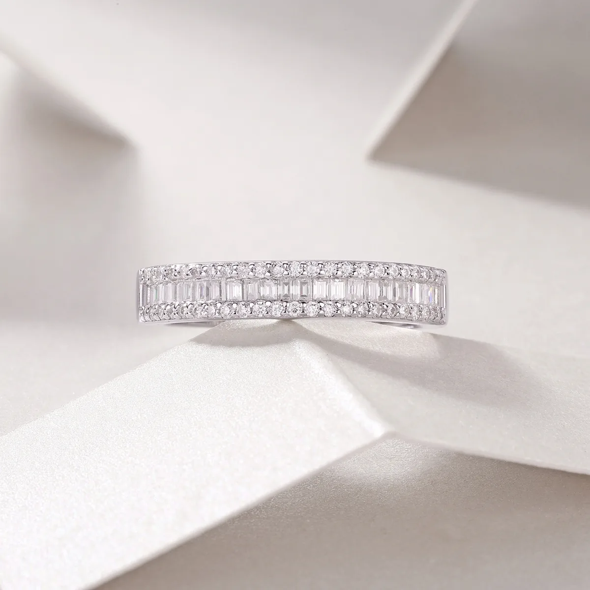 R13129 S925 Silver 18K White Gold Anniversary Ring Women's Ring Moissanite 0.51CT