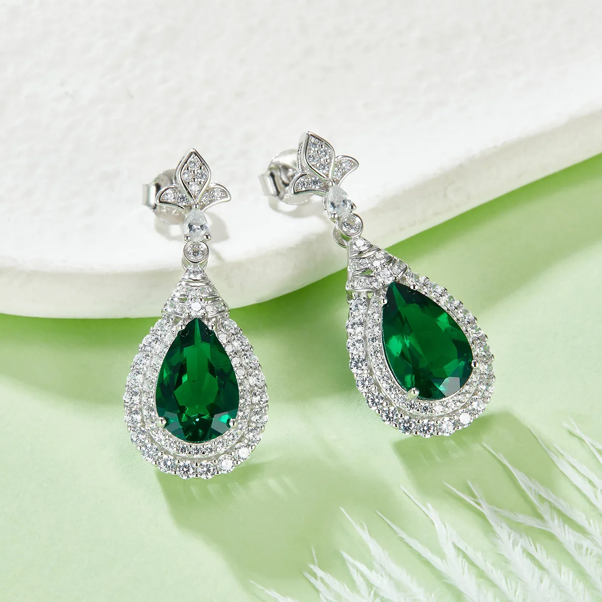 E2020969 Pear Lab-Grown Emerald S925 White-Gold-Plated Silver Earrings Center Stone 11*7mm/3.4CT