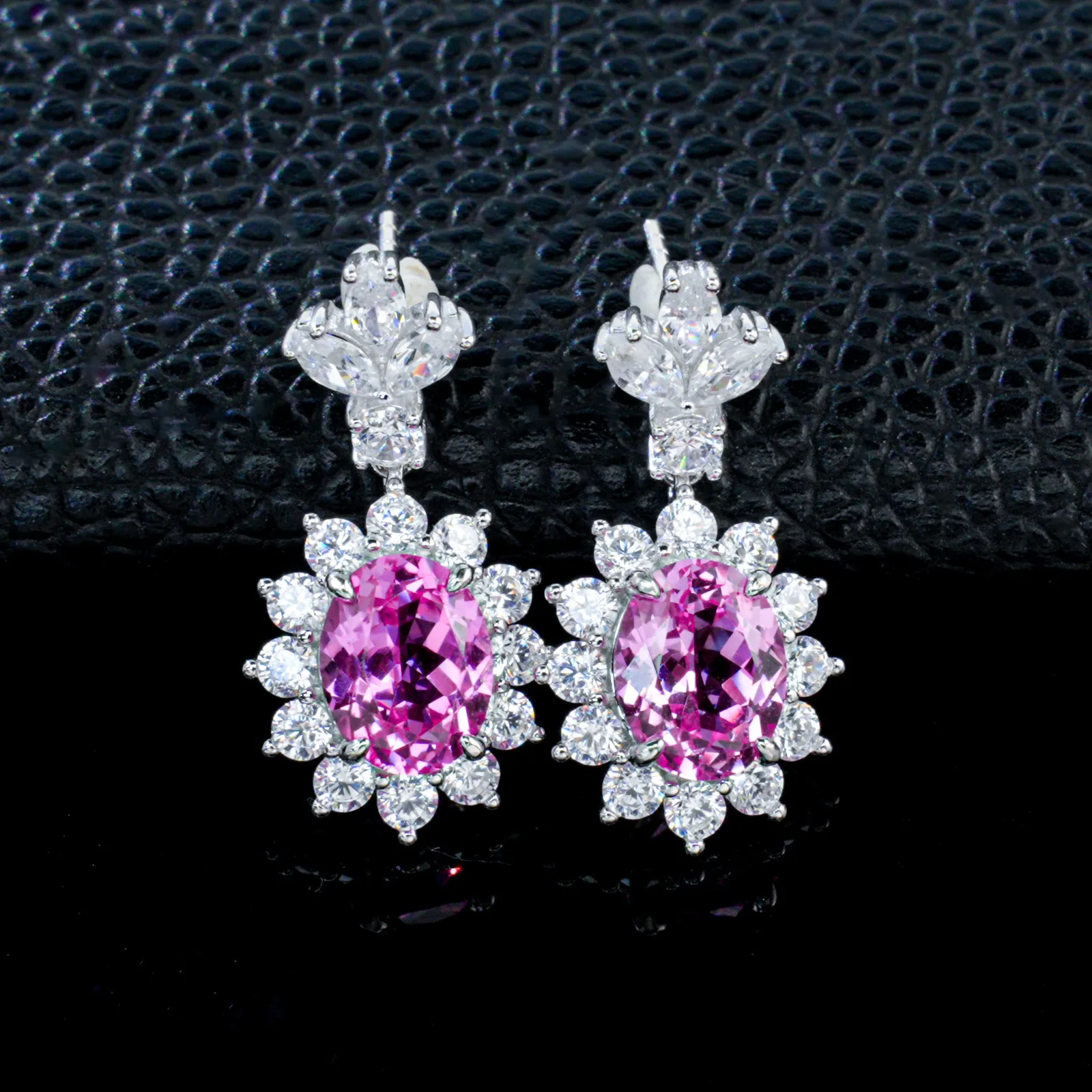 P0052R Oval Lab-Grown Ruby S925 White-Gold-Plated Silver Earrings Center Stone 9*7mm/3.2CT