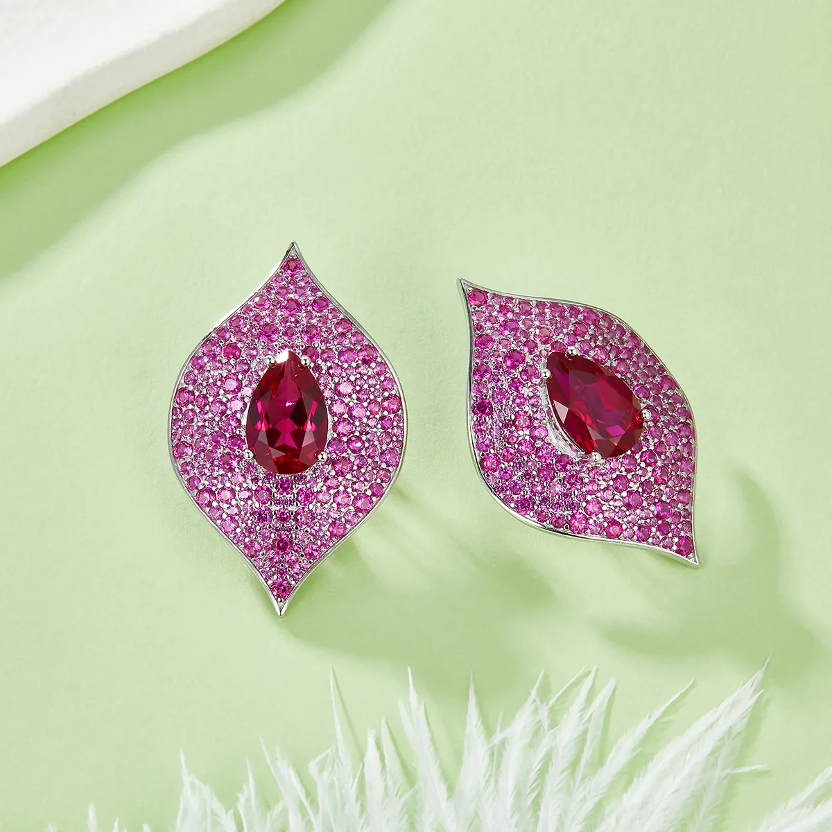 E1472 Pear Lab-Grown Gemstone S925 White-Gold-Plated Silver Earrings 8.0CT