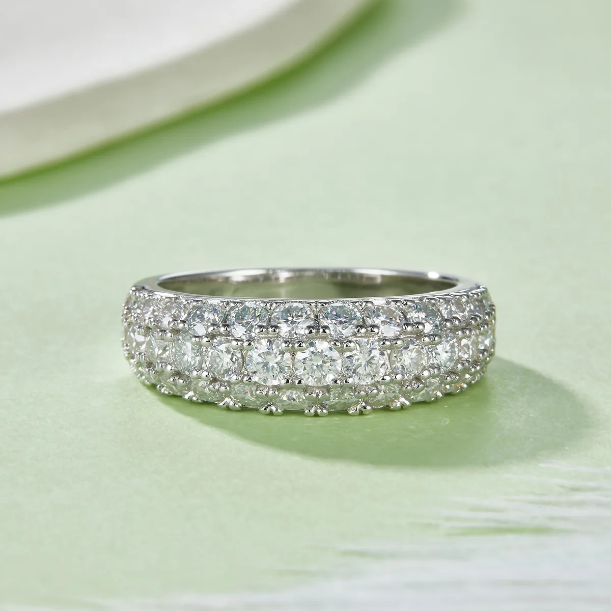 R240228002 S925 Silver 18K White Gold Moissanite Melee Confession Ring Women's Ring 1.92ct