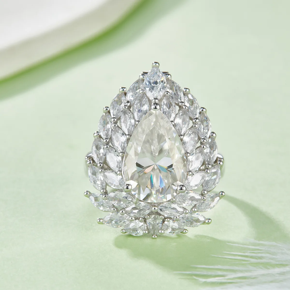 K230220026 S925 Silver 18K White Gold Pear Moissanite Women's Ring Proposal Ring 8*12mm/4.0CT