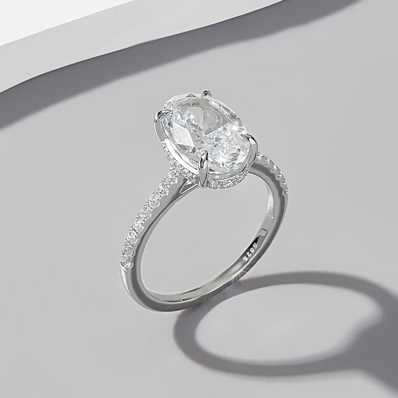 RS02672A1 S925 White-Gold-Plated Silver High-Carbon Diamond Confession Ring Ice-Cut White 8*12mm Oval
