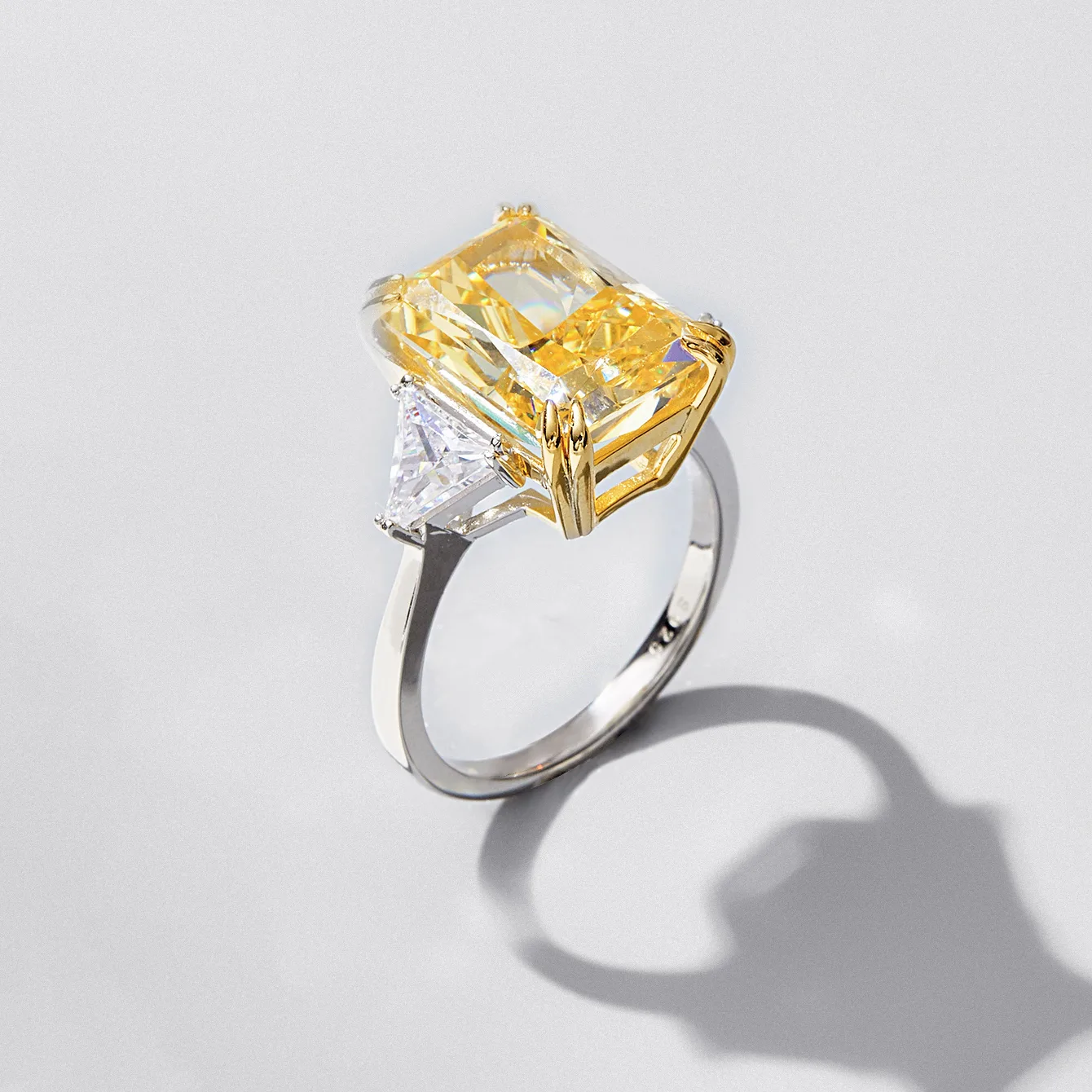 RS02657A2 S925 White-Gold-Plated Silver High-Carbon Diamond Confession Ring Ice-Cut Yellow 10*14mm Square