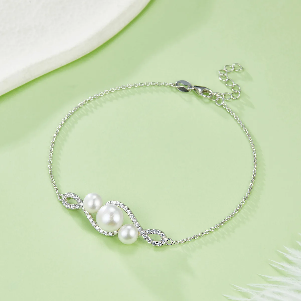 DSYP13 S925 White-Gold-Plated Silver Freshwater Pearl Bracelet 8.0MM