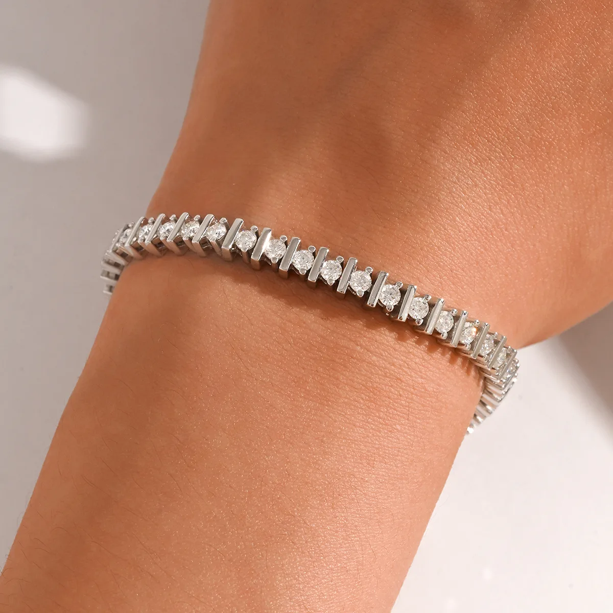 MB0011 S925 Silver 18K Yellow Gold Round Moissanite Tennis Bracelet 4.2CT