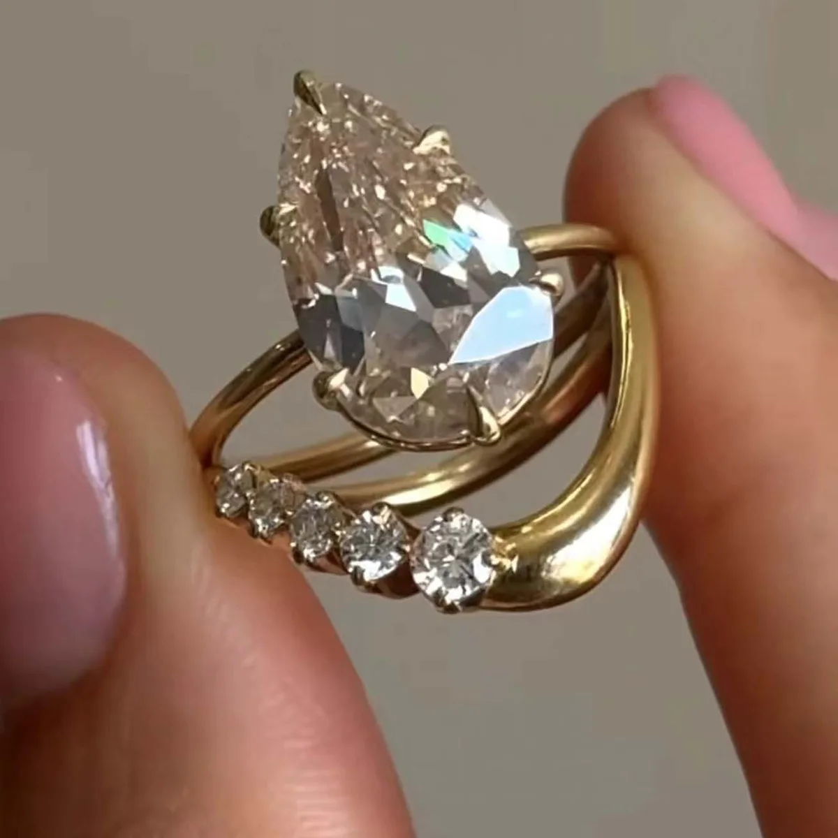 MR0074 Bridal Ring Set S925 Silver 18K Yellow Gold Teardrop Moissanite Women's Ring Set 1.5CT