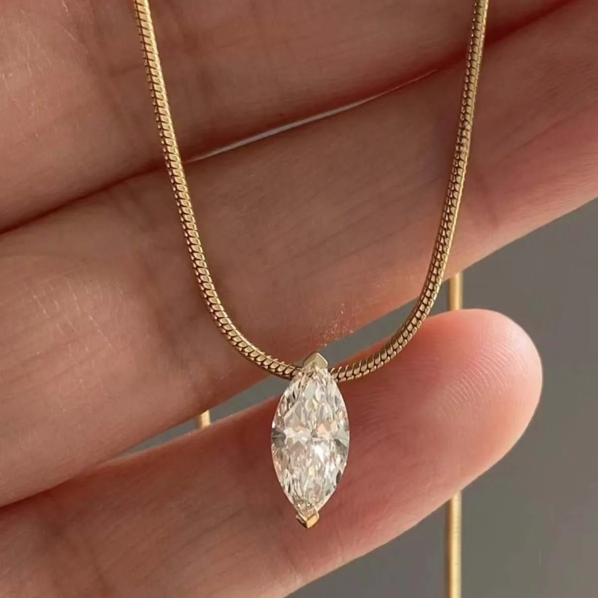 MP0019 S925 Silver 18K Gold Marquise Cut Moissanite Pendant 1.0CT