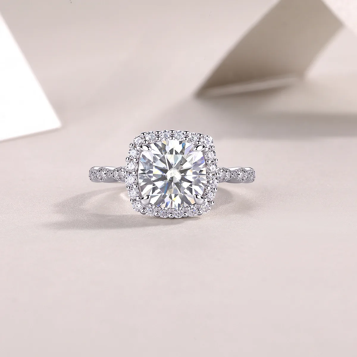 R15325 S925 Silver 18K White Gold Wedding Band Women's Ring Cushion Moissanite 3.0CT